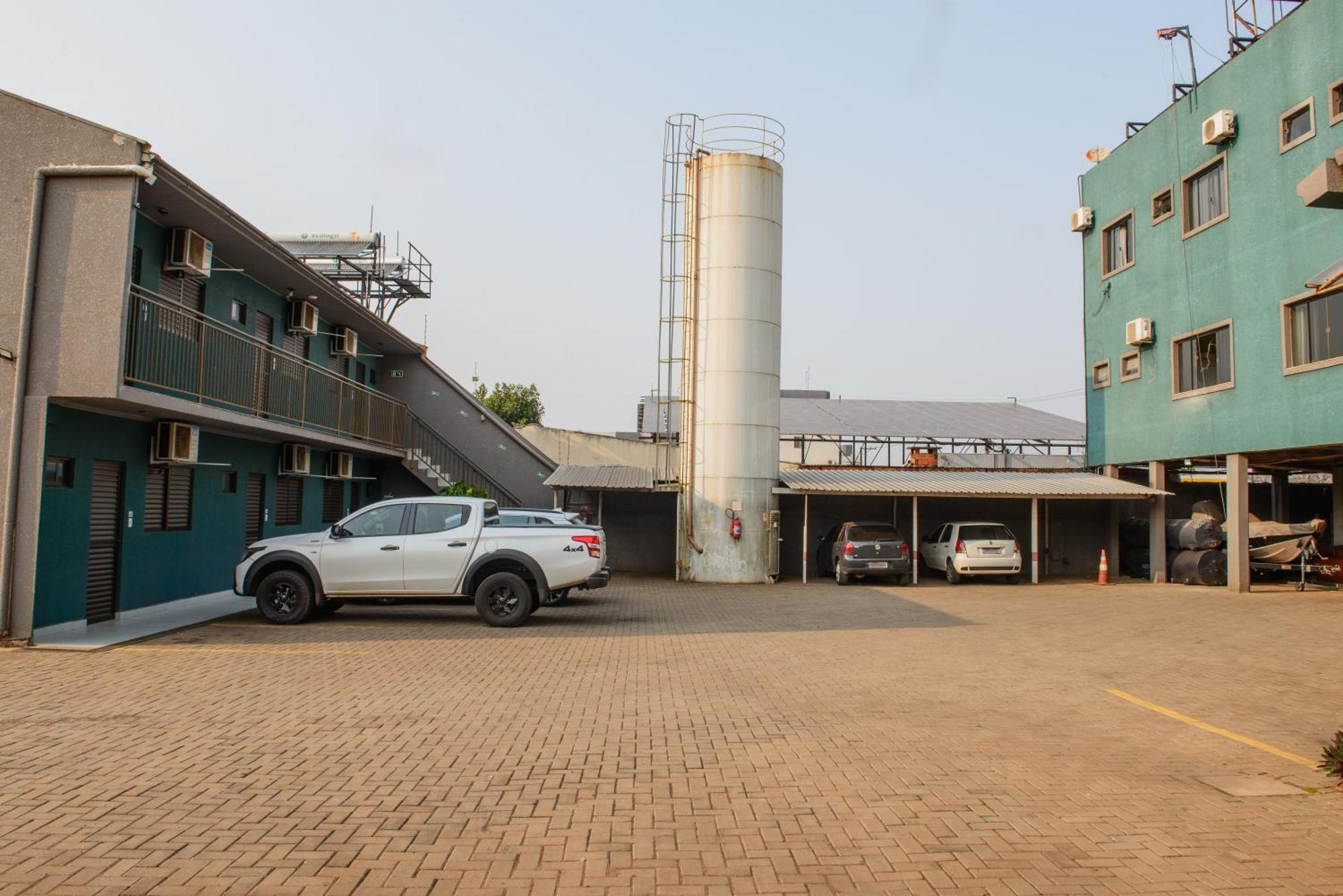 Hotel Trevo Cascavel Buitenkant foto