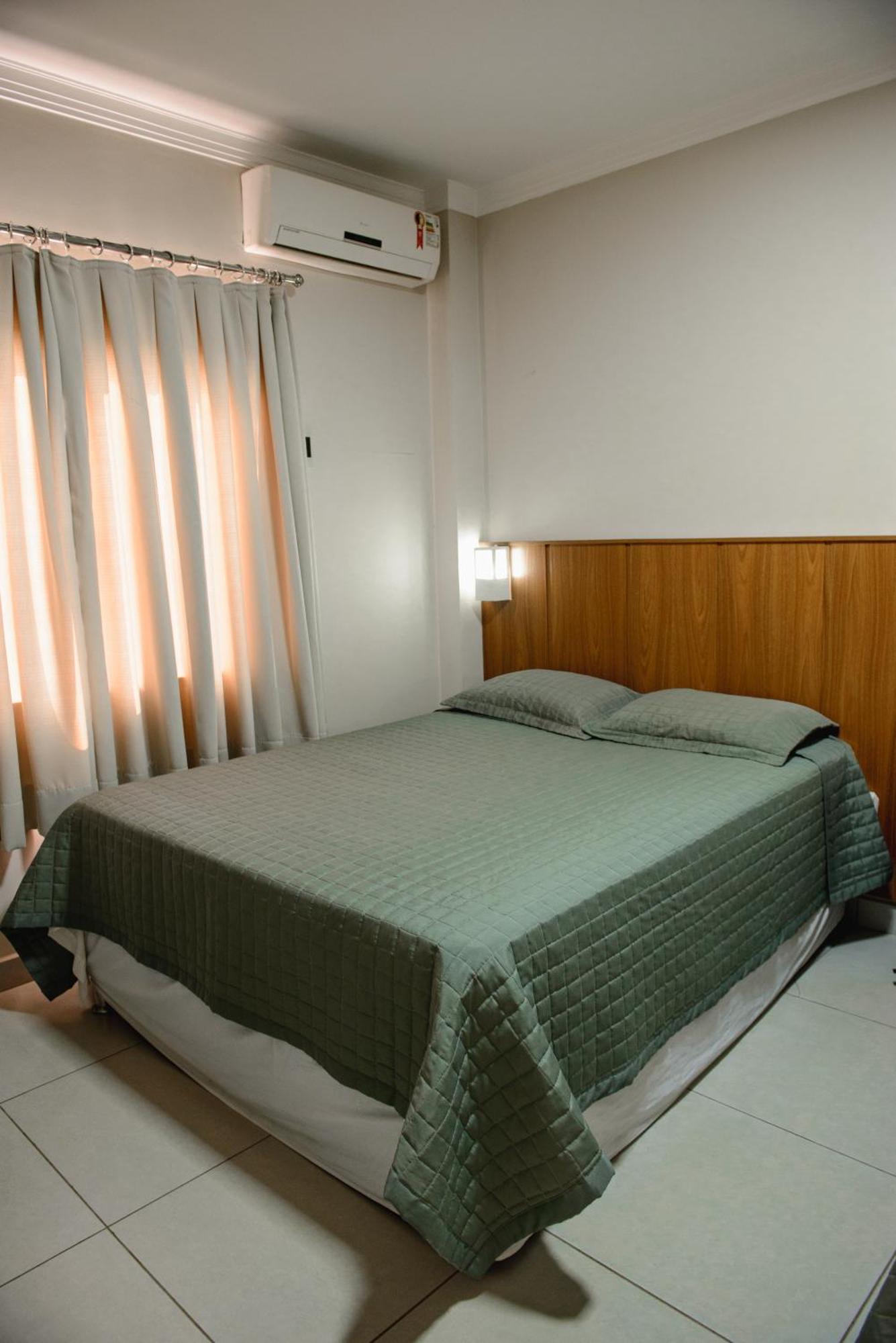 Hotel Trevo Cascavel Buitenkant foto