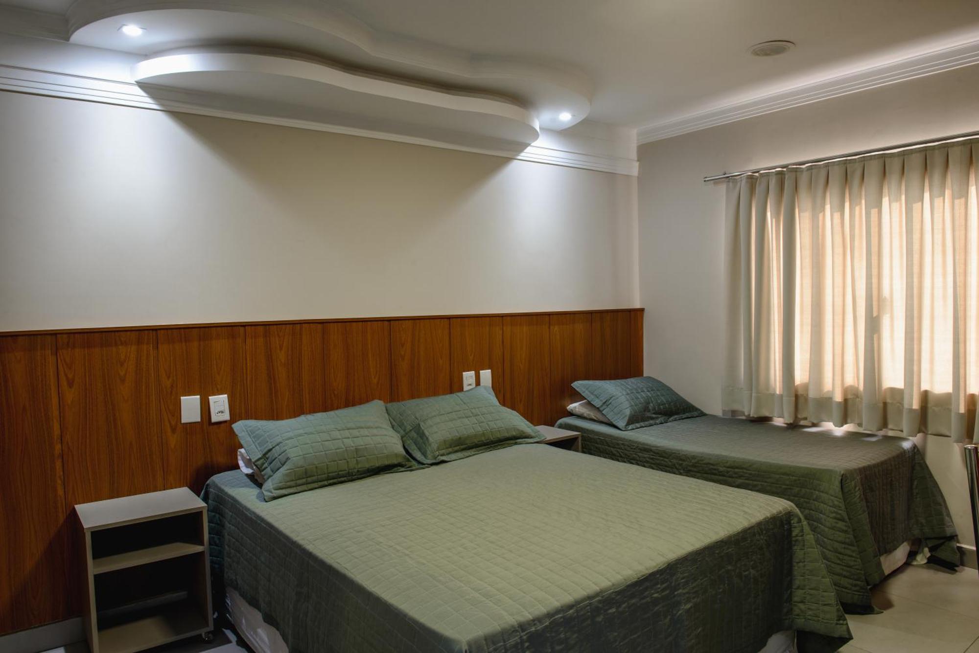 Hotel Trevo Cascavel Buitenkant foto