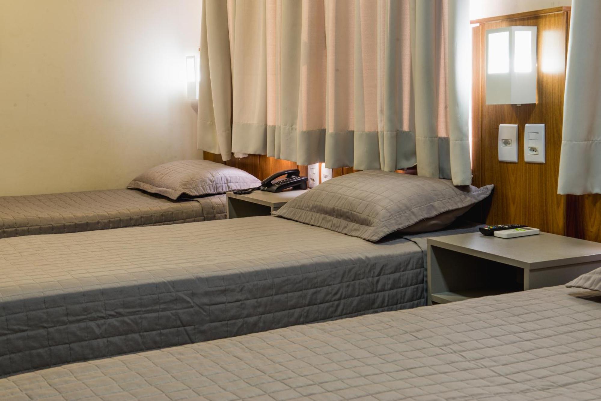 Hotel Trevo Cascavel Buitenkant foto
