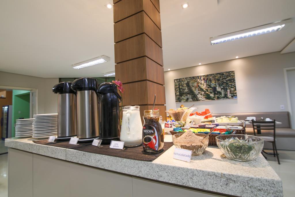 Hotel Trevo Cascavel Buitenkant foto